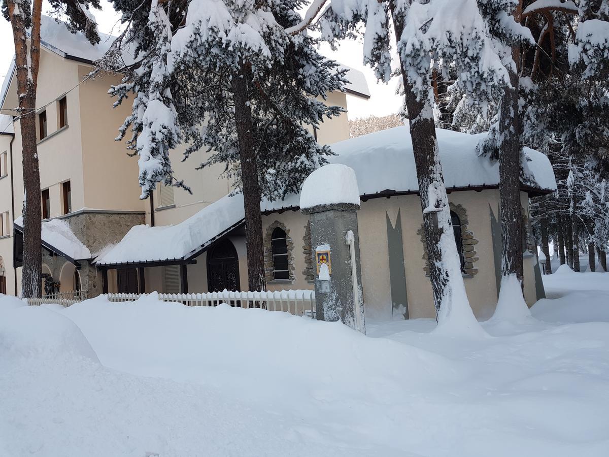 Готель Casa San Francesco Бардонеккія Екстер'єр фото